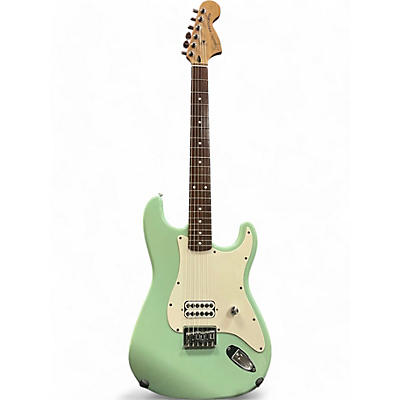 Squier Used Squier Tom Delonge Signature Stratocaster Surf Green Solid Body Electric Guitar