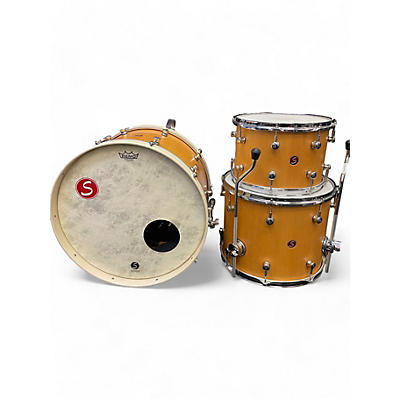 Sugar Percussion Used Sugar Percussion Alaskan Yellow Cedar Stave Satin Natural Drum Kit