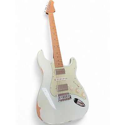 Used Suhr Ian Thornley Signature Classic S Antique Relic Sonic White Solid Body Electric Guitar