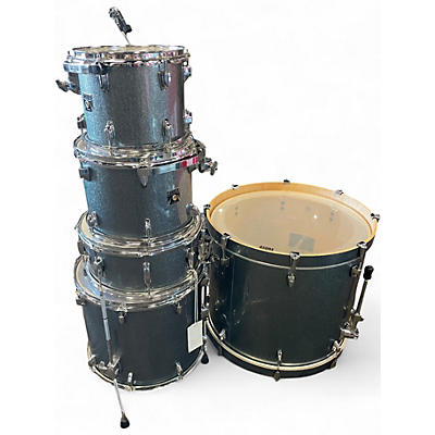 Used TAMA 5 Piece Superstar Classic maple Metallic Silver Drum Kit
