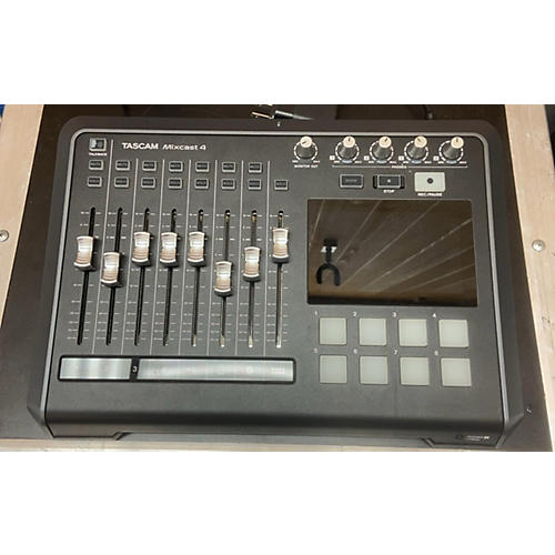 Tascam Used TASCAM MIXCAST 4 Digital Mixer