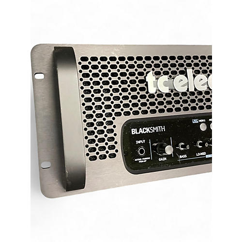 Used TC Electronic BLACKSMITH BASS HEAD 1600 WATTS Bass Amp Head