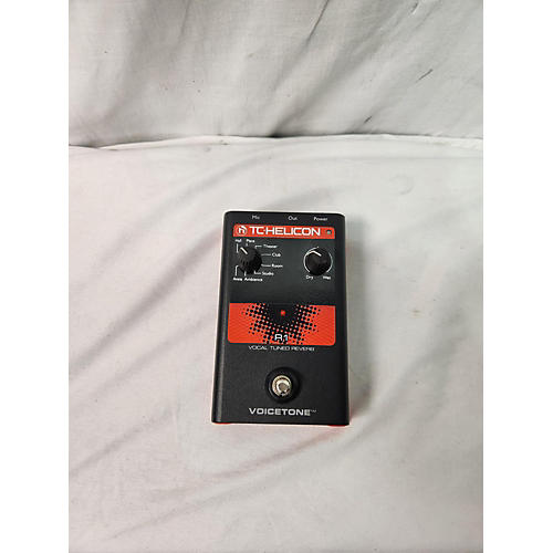 Used TC Helicon Voicetone R1 Effect Pedal | Musician's Friend