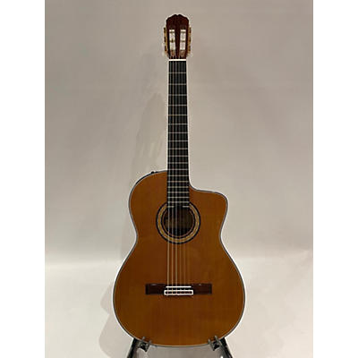 Takamine Used Takamine TH-5C Natural Classical Acoustic Electric Guitar