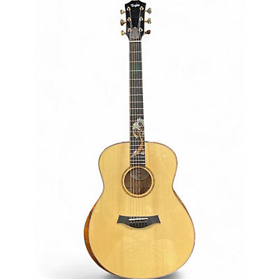 Taylor Used Taylor Custom GO Natural Acoustic Electric Guitar