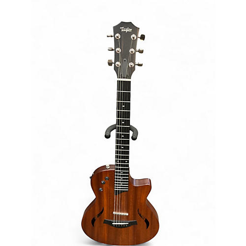Used Taylor T5Z Classic Natural Acoustic Electric Guitar Natural
