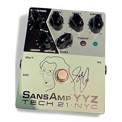 Used Tech 21 SANS AMP GEDDY LEE SansAmp Bass Effect Pedal