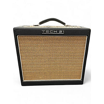 Used Tech 21 Trademark 10 Guitar Combo Amp