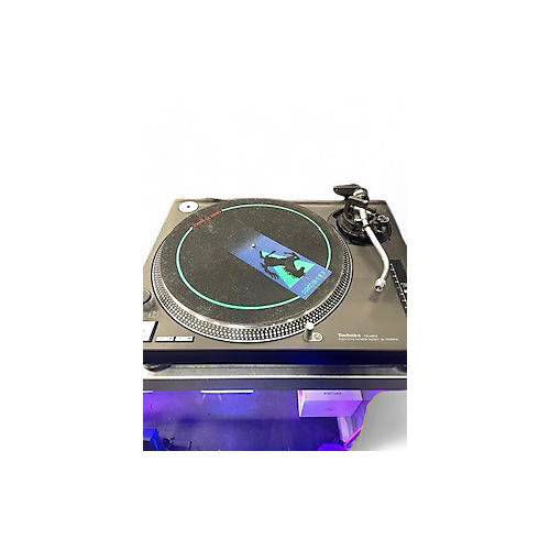 Technics Used Technics SL1200M3D Turntable