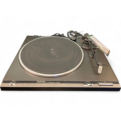 Technics Used Technics SLB211U Turntable