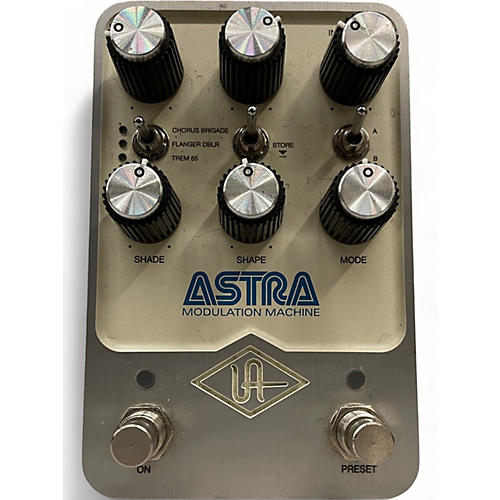 Used Universal Audio ASTRA Modulation Machine Effect Pedal