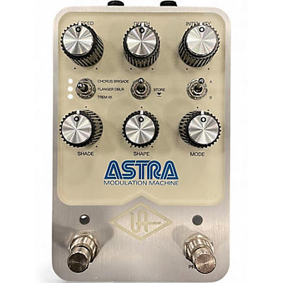 Used Universal Audio Astra Modulation Machine Effect Pedal