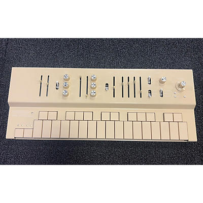 Vongon Used VONGON REPLAY Synthesizer