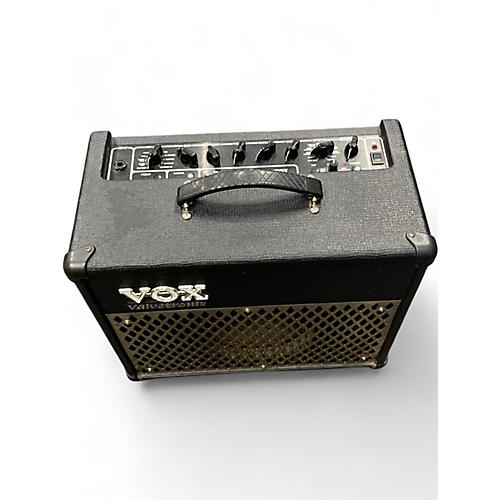 VOX Used VOX AD15VT 1x8 15W Guitar Combo Amp