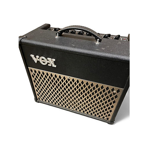Used VOX DA15 Guitar Combo Amp