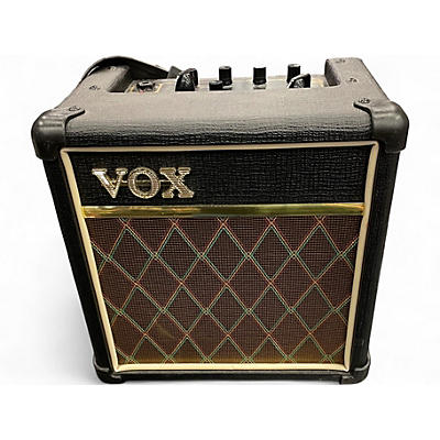 Used VOX DA5 Battery Powered Amp