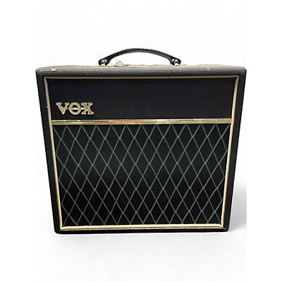 VOX Used VOX V9168R Pathfinder 15R 15W 1X8 Guitar Combo Amp