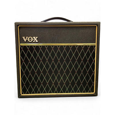 Used VOX V9168R Pathfinder 15R 15W 1X8 Guitar Combo Amp