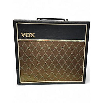 Used VOX V9168R Pathfinder 15R 15W 1X8 Guitar Combo Amp