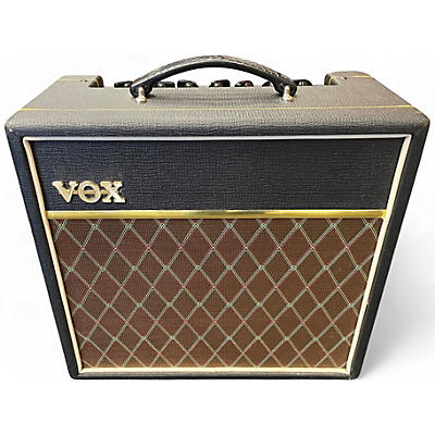 Used VOX V9168R Pathfinder 15R 15W 1X8 Guitar Combo Amp