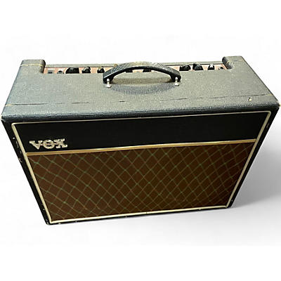 VOX Used VOX V9320 Guitar Combo Amp