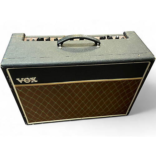 VOX Used VOX V9320 Guitar Combo Amp