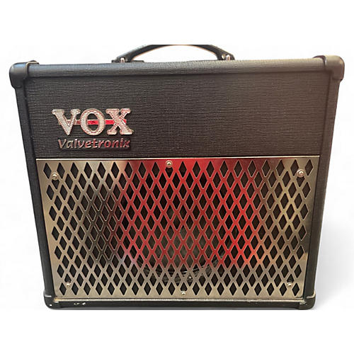 VOX Used VOX Valvetronix AD15VT Guitar Combo Amp