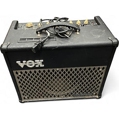 Used VOX Valvetronix VT15 15W 1x8 Guitar Combo Amp
