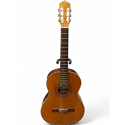 Used Valencia model 30 natrual Classical Acoustic Guitar natrual