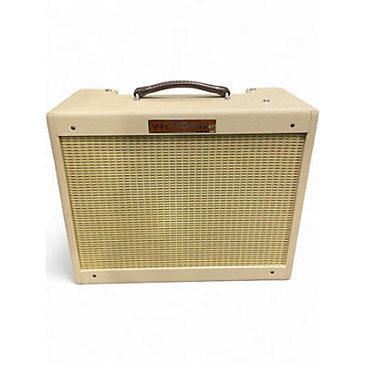 Used Victoria 20112 Tube Guitar Combo Amp