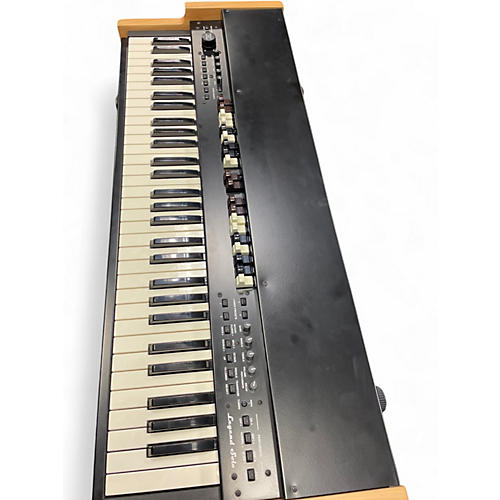 Used Viscount LEGEND SOLO ORGAN Organ