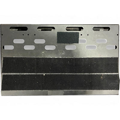 Used Voodoo Lab DINGBAT MEDIUM Pedal Board