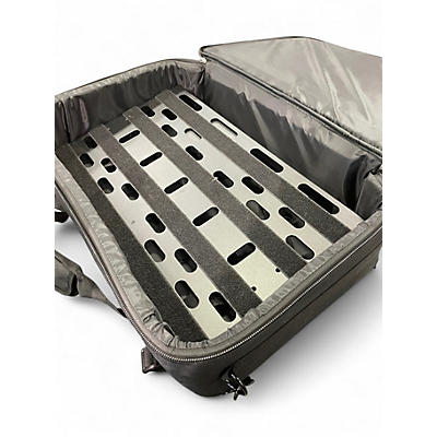 Used Voodoo Lab Dingbat Pedal Board