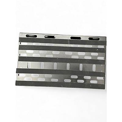 Used Voodoo Lab Dingbat Pedal Board