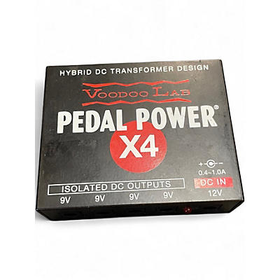 Used Voodoo Lab Pedal Power X4 Pedal Board