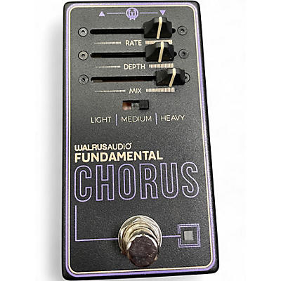 Used Walrus Audio FUNDAMENTAL CHORUS  Effect Pedal