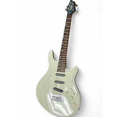 Washburn Used Washburn BT3 Alpine White Solid Body Electric Guitar