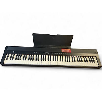 Used Williams LEGATO IV 88 KEY Portable Keyboard