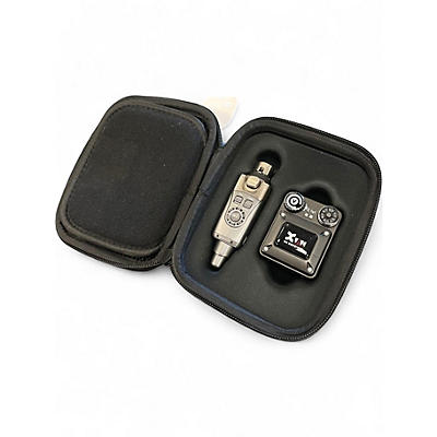 Used Xvive U4 Handheld Wireless System