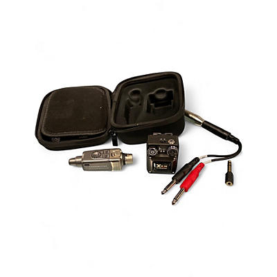 Used Xvive u4 wireless microphone Handheld Wireless System