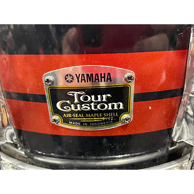 Used Yamaha 14in Tour Custom snare black and red Drum