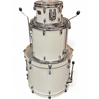 Used Yamaha 3 Piece Stage Custom Olympic White Drum Kit