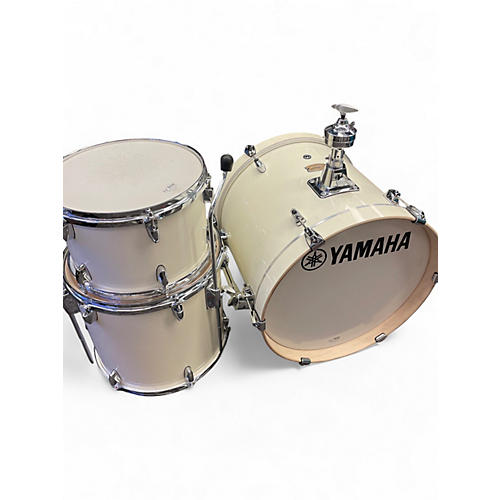 Used Yamaha 3 Piece Stage Custom White Drum Kit White