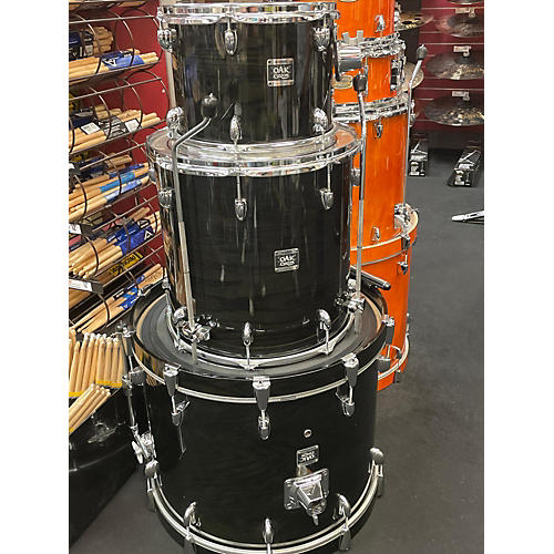 Yamaha Used Yamaha 3 piece Oak Custom Trans Black Drum Kit Trans Black