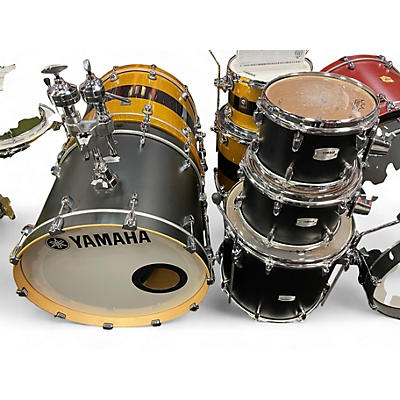 Used Yamaha 4 Piece Tour Custom Licorice Satin Drum Kit