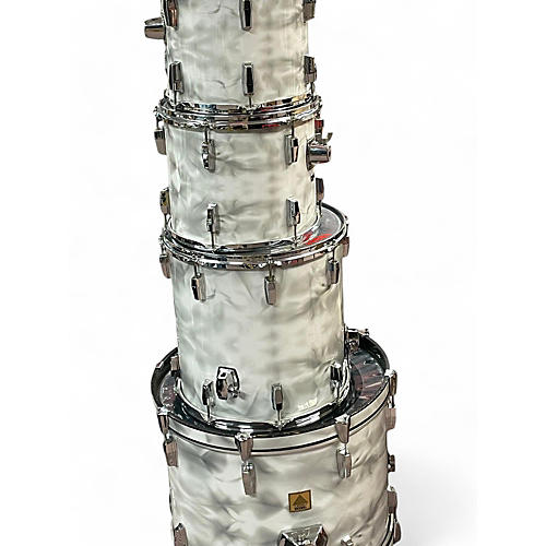 Used Yamaha 4 Piece power V Pearl White Drum Kit Pearl White