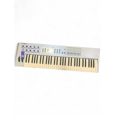 Used Yamaha CS2X Keyboard Workstation
