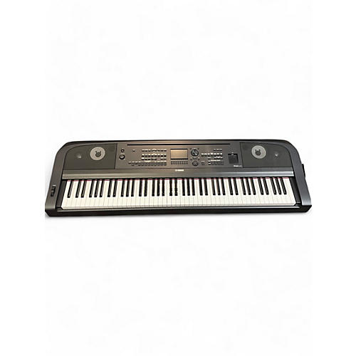 Yamaha Used Yamaha DGX-670 Digital Piano