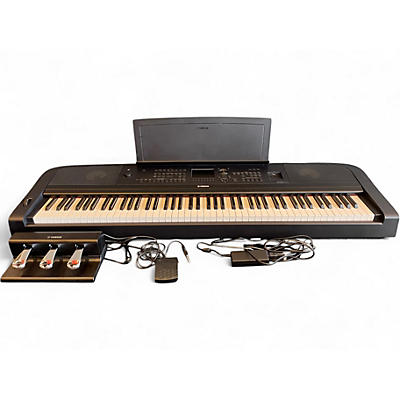 Used Yamaha DGX-670 Digital Piano