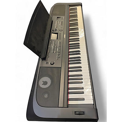 Yamaha Used Yamaha DGX 670 Keyboard Workstation